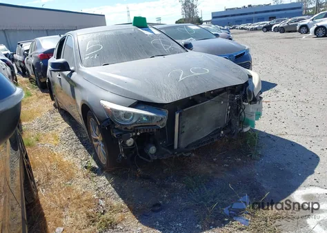 2016 Infiniti Q50 3.0T Premium z USA, uszkodzony, nr VIN JN1EV7AP9GM300153